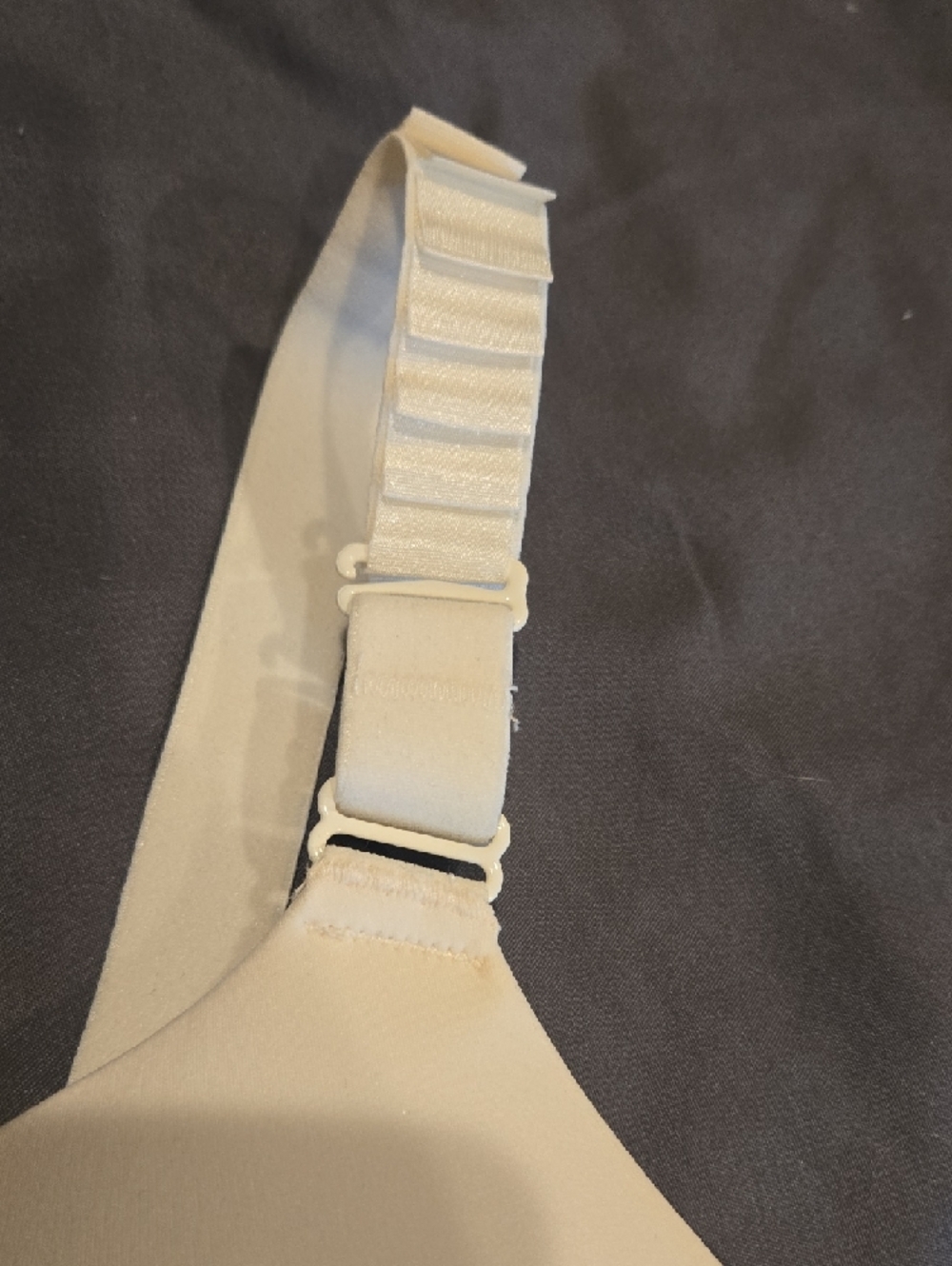 BRAND NEW Smooth Lace-Trim Bra - Picture 4 of 7